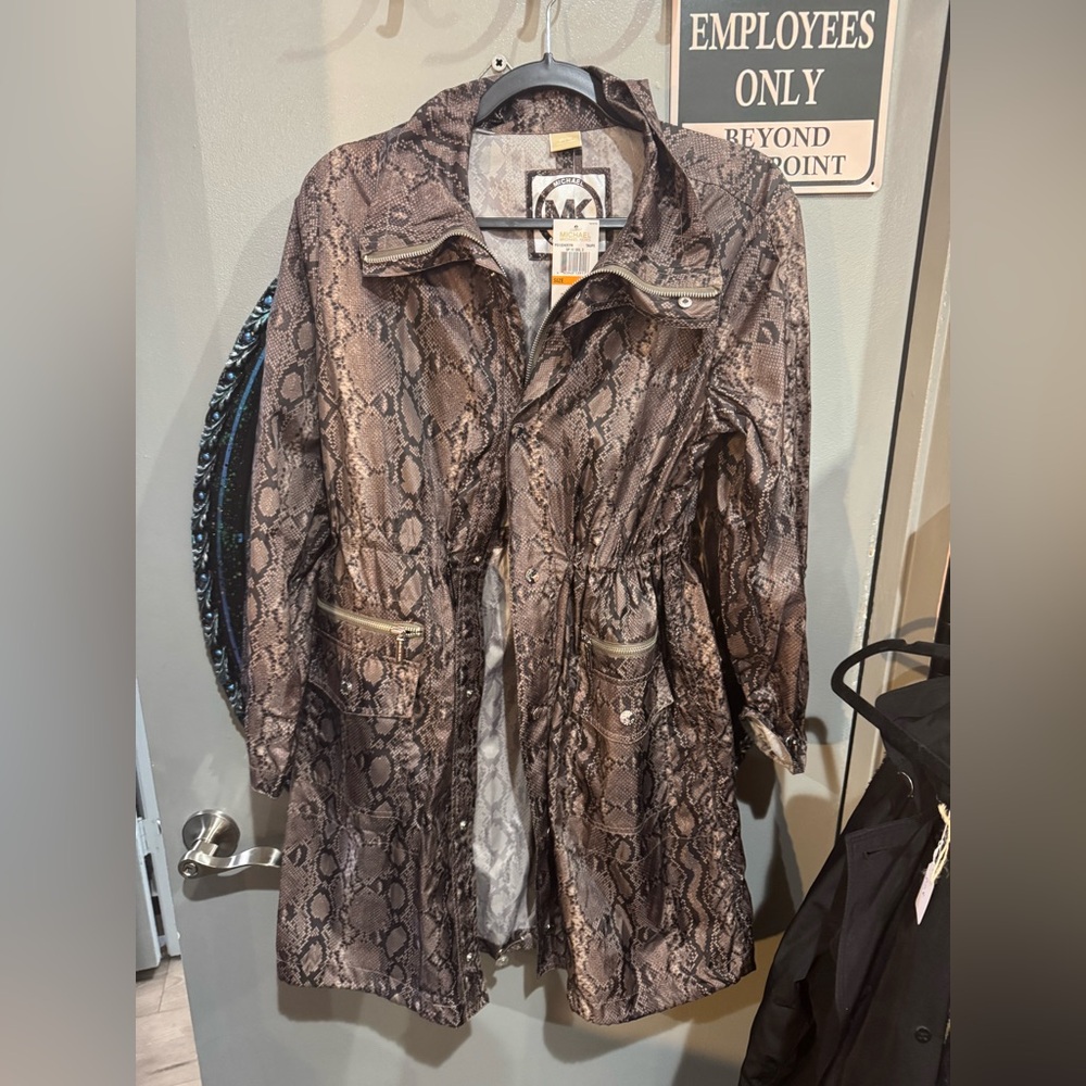Snake Print Drawstring Waist Raincoat - Brown